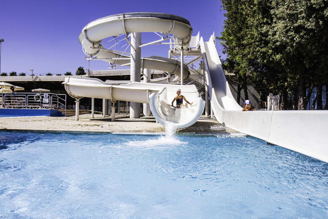 Villaggio Lido D'Abruzzo Roseto Degli Abruzzi Eksteriør billede