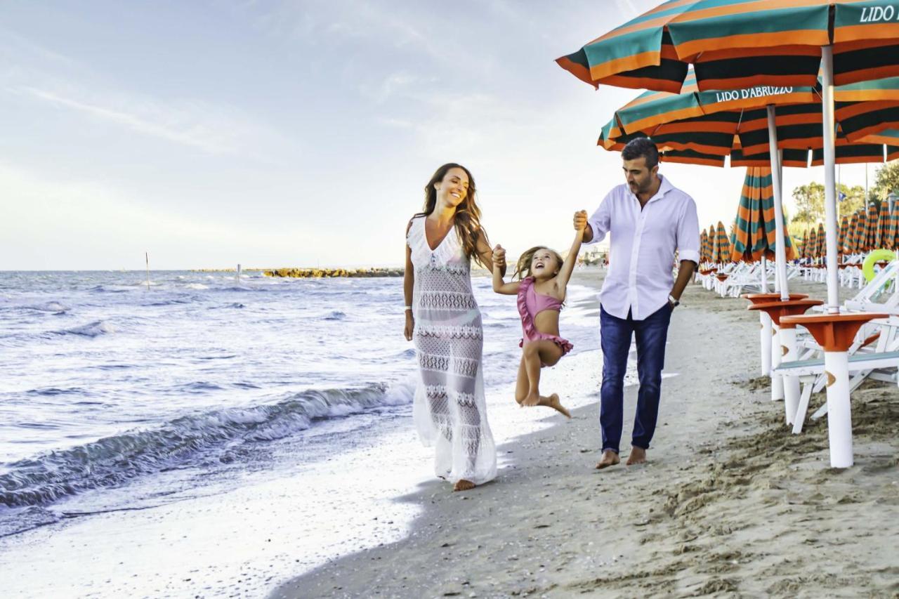 Villaggio Lido D'Abruzzo Roseto Degli Abruzzi Eksteriør billede